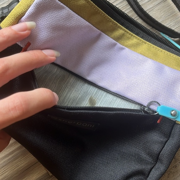 Sherpani Skye Black/Green/Purple Crossbody Bag - Mini/Travel/Outdoor/Everyday - Picture 5 of 9